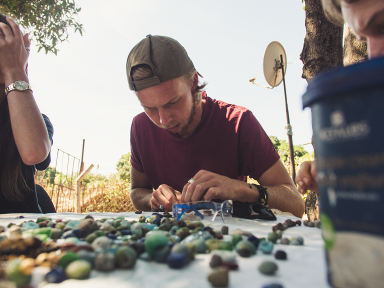 Schmuck-Workshop in der Community
